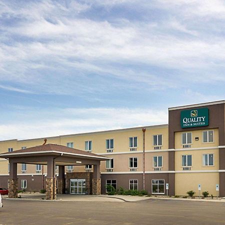 Quality Inn & Suites マイノット エクステリア 写真